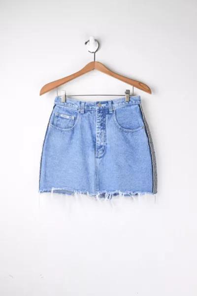 商品Urban Outfitters|Vintage Y2k Revolt Striped Mid Wash Denim Mini Skirt,价格¥694,第1张图片