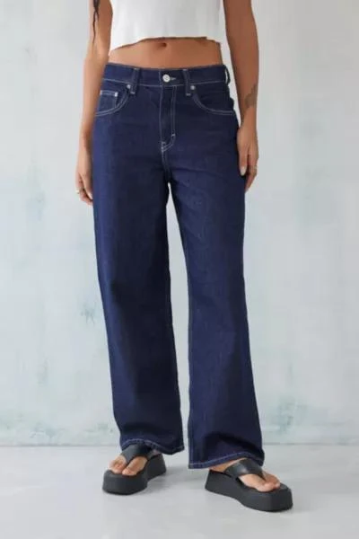 商品BDG|BDG Indigo Rinse Boyfriend Jean,价格¥597,第5张图片详细描述