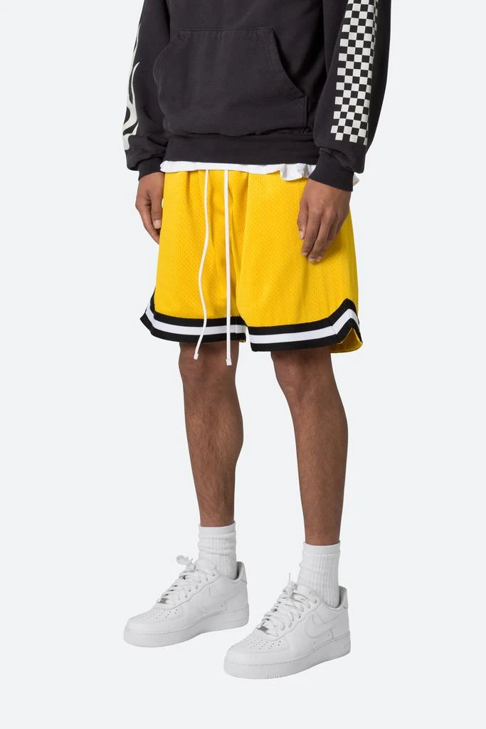 商品MNML|Basic Basketball Shorts - Yellow,价格¥143,第2张图片详细描述