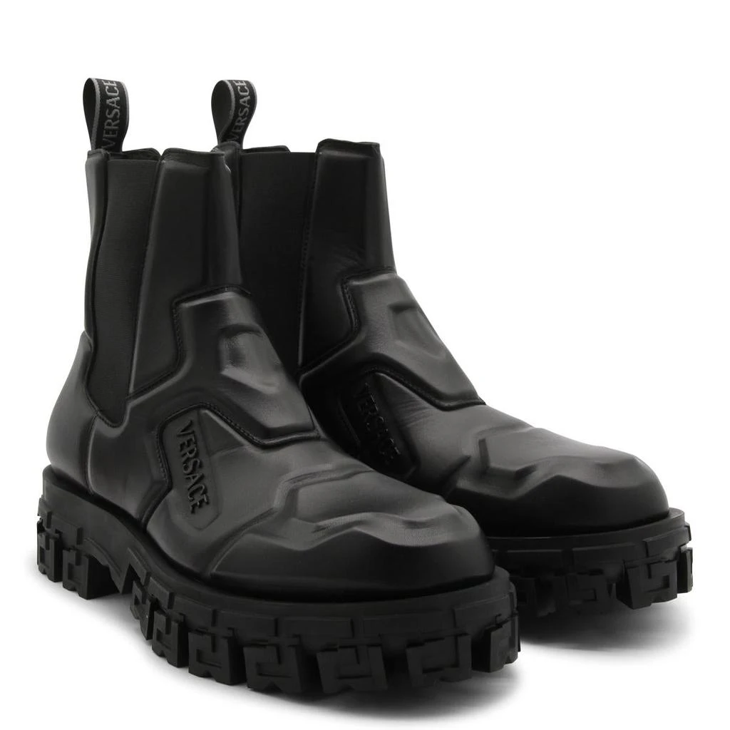 商品Versace|Versace Boots Black,价格¥4921,第2张图片详细描述