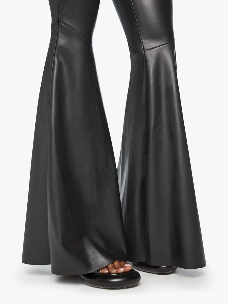 商品MOTHER|The Super Cha Cha Prep Heel Pants In Wax On, Wax Off Black,价格¥1406,第4张图片详细描述