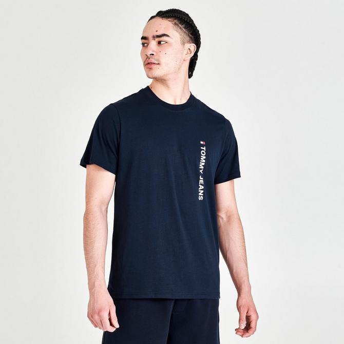 商品Tommy Hilfiger|Men's Tommy Jeans Vertical Logo T-Shirt,价格¥214,第5张图片详细描述