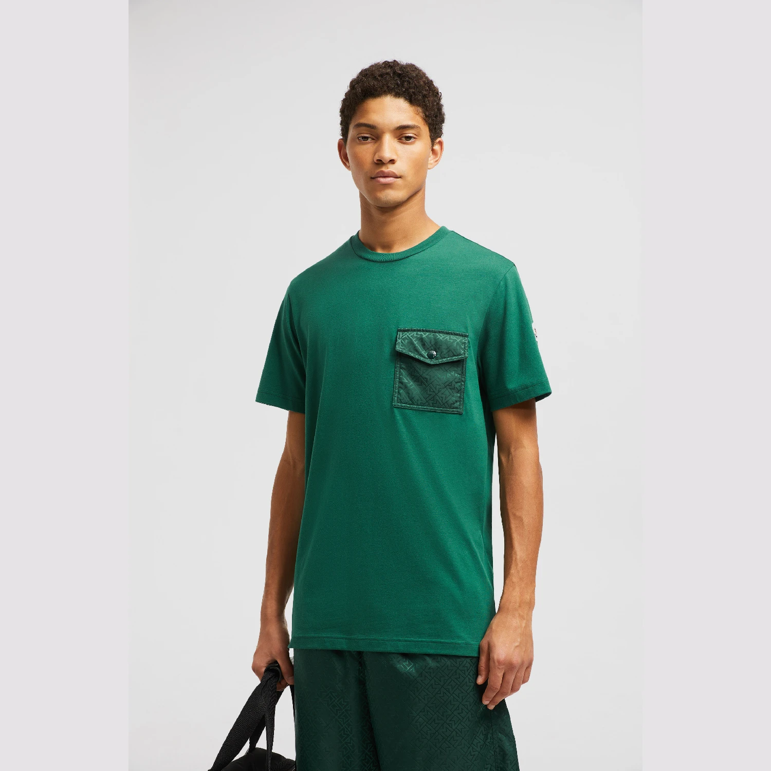 【预售】 MONCLER盟可睐 25春夏 男士 短袖T恤 Monogram Cotton T-Shirt With Pocket K10918C0002389AKK875 商品