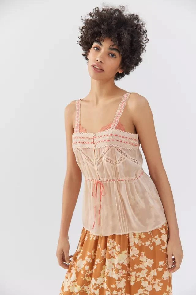 商品Urban Outfitters|UO Layla Lace Cami,价格¥234,第4张图片详细描述