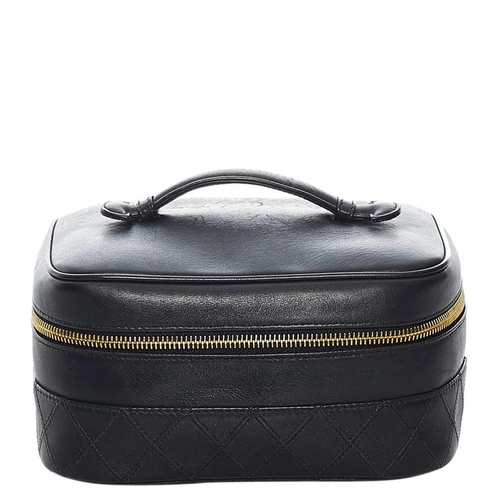 商品[二手商品] Chanel|Chanel Black Matelasse Lambskin Leather Vintage Vanity Bag,价格¥7618,第1张图片