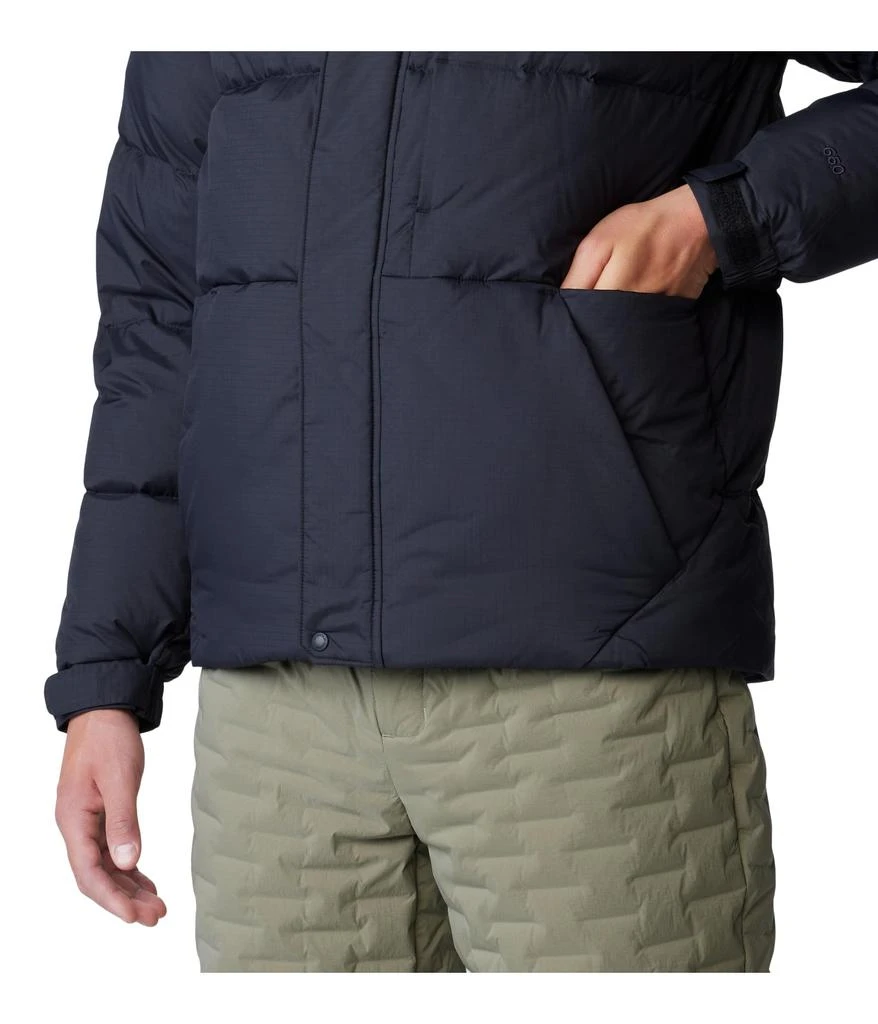 Nevadan™ Down Jacket 商品