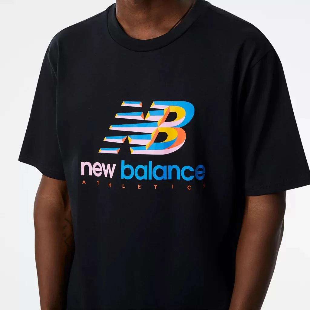 商品New Balance|NB Athletics Amplified Logo Tee,价格¥109,第4张图片详细描述