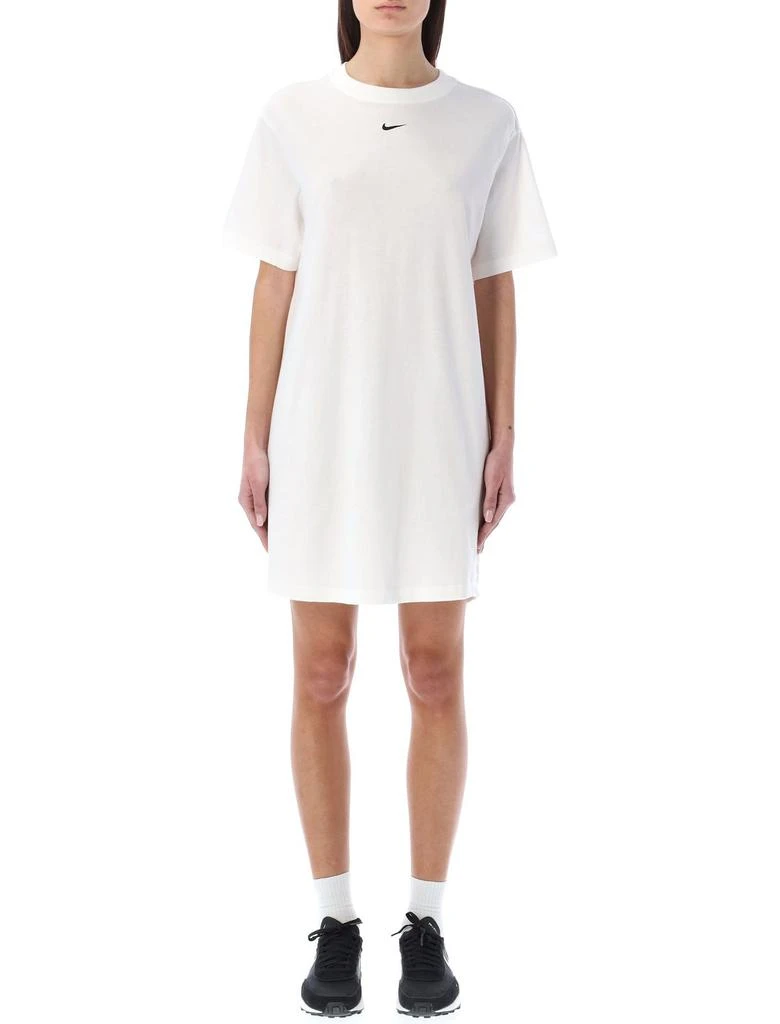 商品NIKE|Nike Logo Embroidered T-Shirt Dress,价格¥209,第1张图片