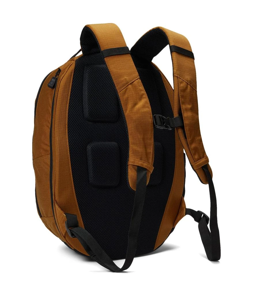 商品Carhartt|20 L Cargo Series Daypack + 3 Can Cooler,价格¥606,第2张图片详细描述