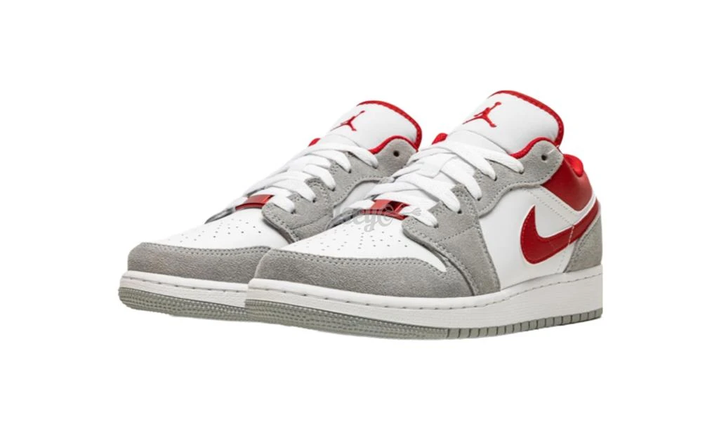 商品Jordan|Air Jordan 1 Low SE "Light Smoke Grey Gym Red" GS,价格¥1374,第2张图片详细描述