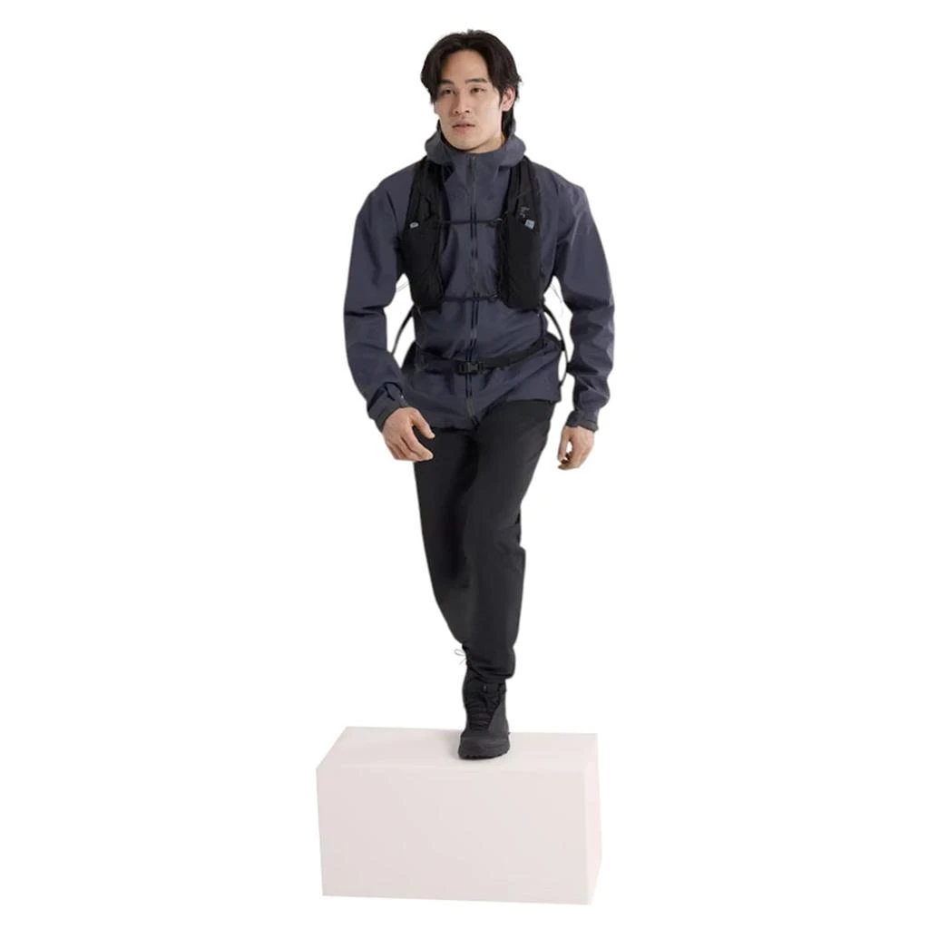 商品Arc'teryx|男款 Beta 硬壳夹克 冲锋衣  防水、防风、透气,价格¥2538,第3张图片详细描述