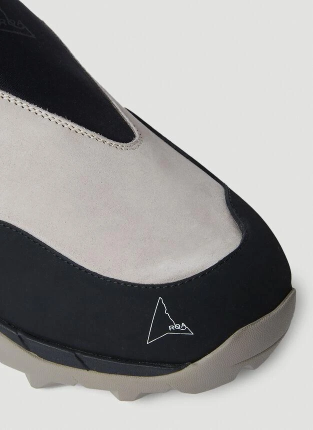 Slip On Sneakers in Grey 商品