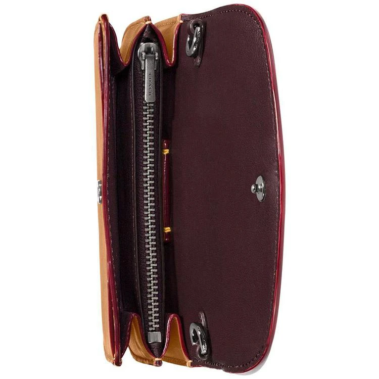 商品Coach|Double Pouch With Coach Link Strap,价格¥779,第2张图片详细描述