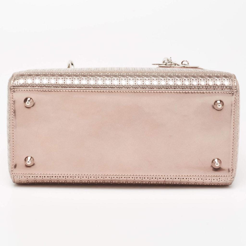 Dior Metallic Rose Gold Micro Cannage Laminated Leather Medium Lady Dior Tote商品第6张图片规格展示