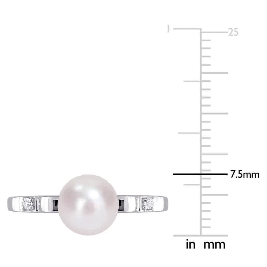 商品Amour|7-7.5mm Freshwater Cultured Pearl and Created White Sapphire Ring in Sterling Silver,价格¥380,第3张图片详细描述