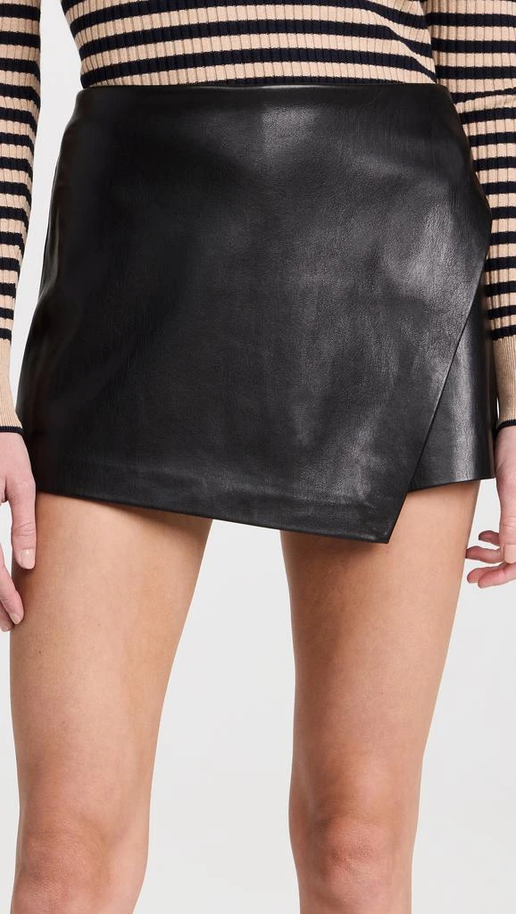 商品Alice + Olivia|alice + olivia Lilia 仿皮裙裤,价格¥1172,第2张图片详细描述