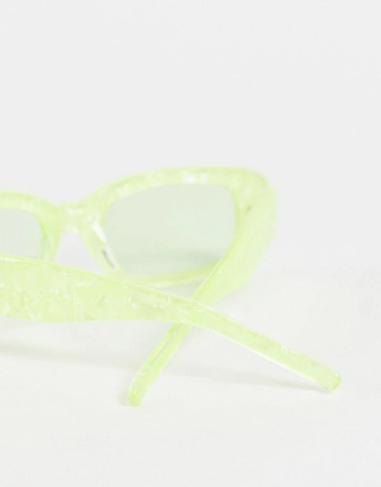 商品ASOS|ASOS DESIGN rectangle sunglasses with marble effect in green - LGREEN,价格¥65,第3张图片详细描述