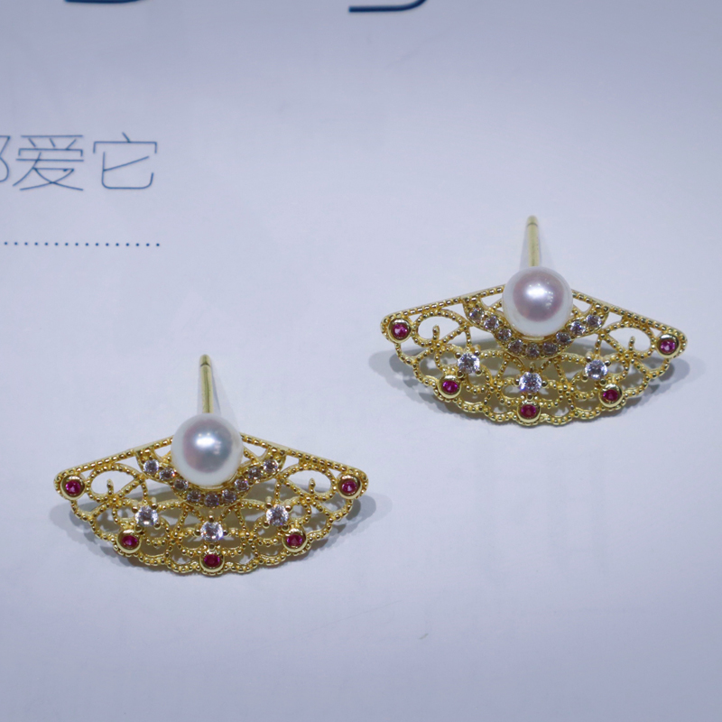 925银镀18K金天然淡水珍珠akoya光泽玲珑扇耳钉商品第2张图片规格展示