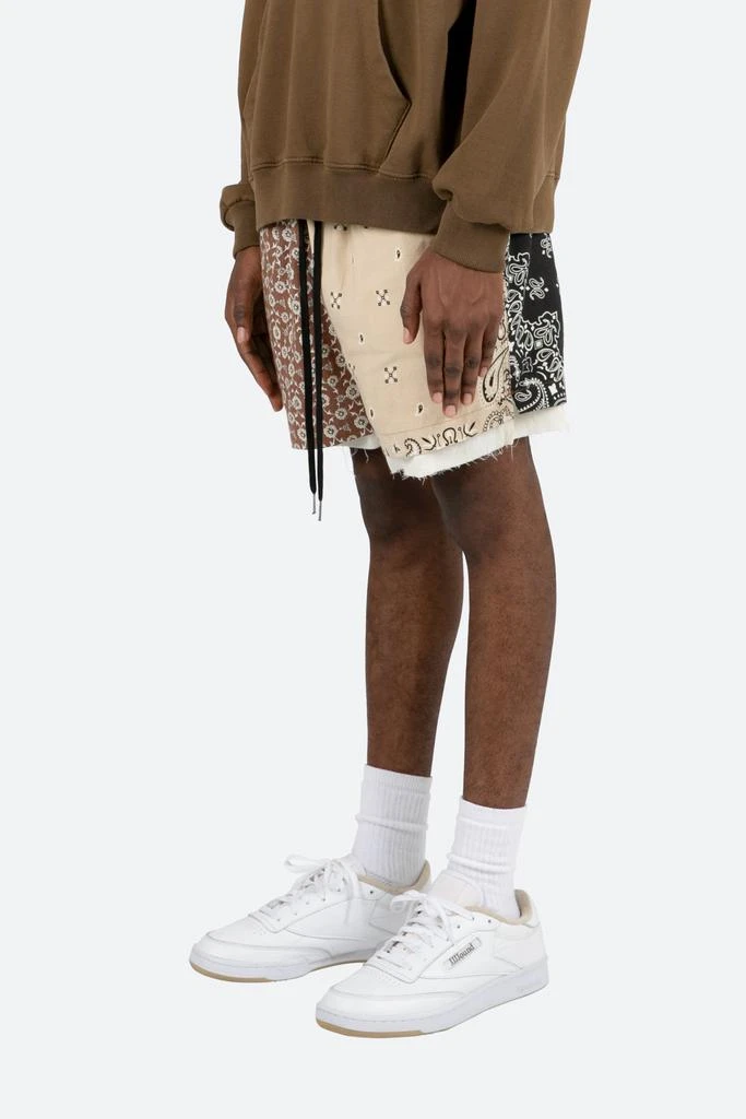 商品MNML|Mixed Paisley Shorts - Multi,价格¥151,第3张图片详细描述