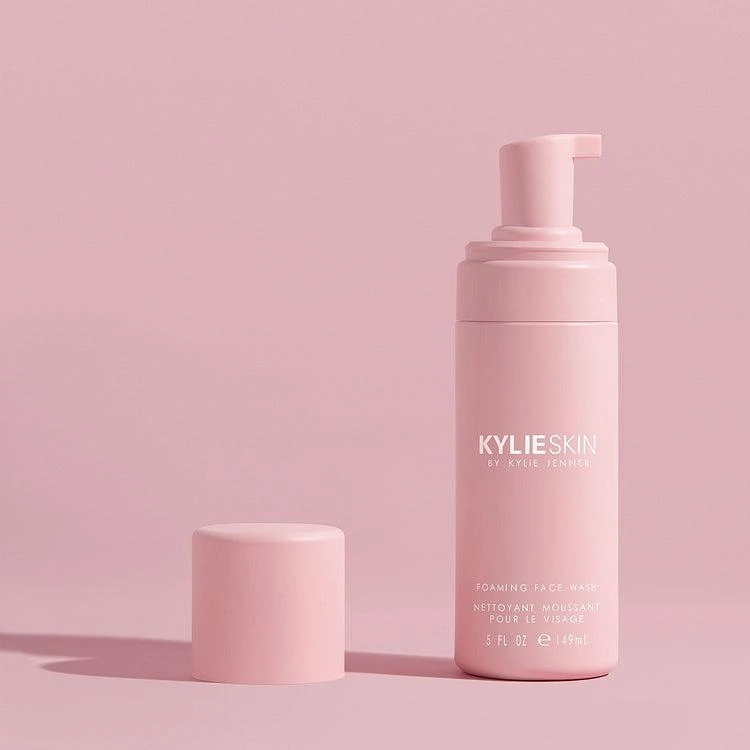 商品Kylie Cosmetics|泡沫洗面奶,价格¥186,第5张图片详细描述