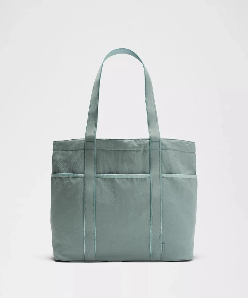 Daily Multi-Pocket Tote Bag 20L 商品