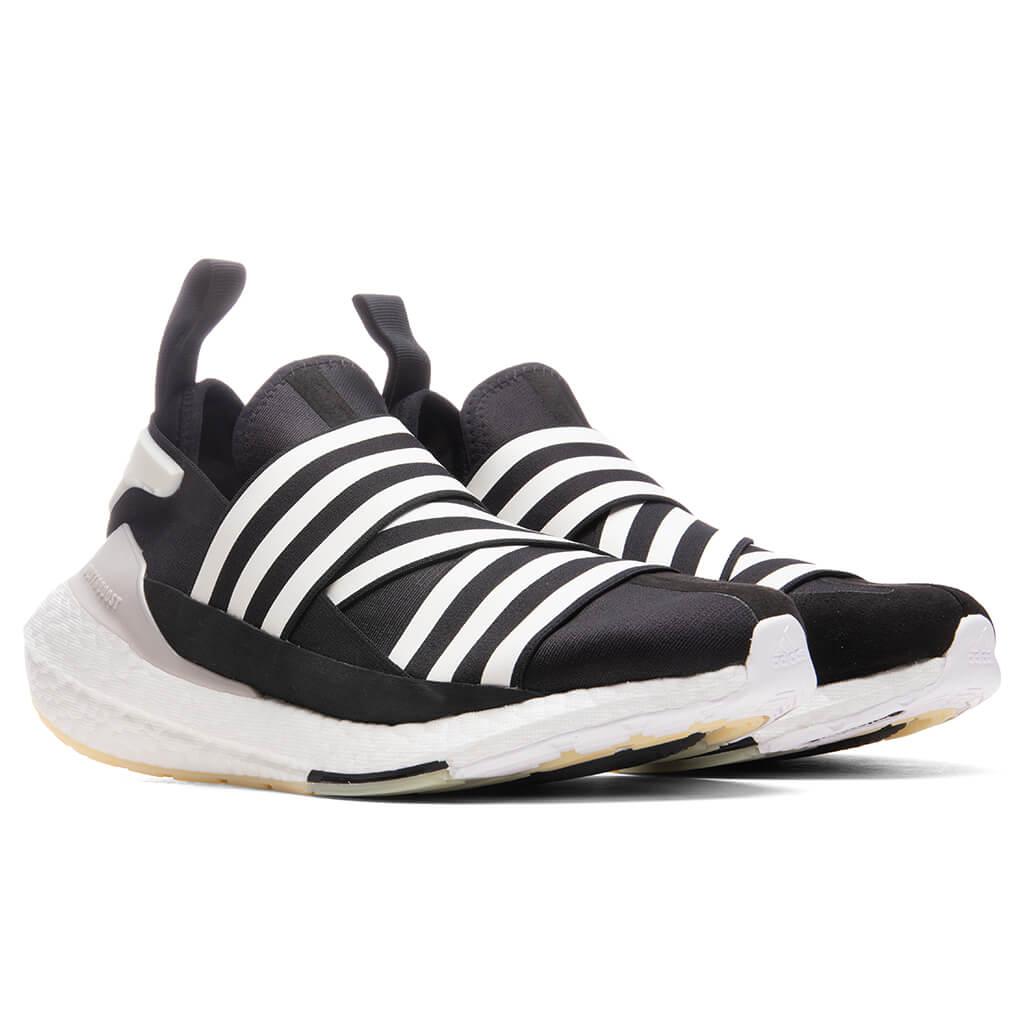 Y-3 Ultraboost 22 - Black/Core White/Chalk Pearl商品第2张图片规格展示