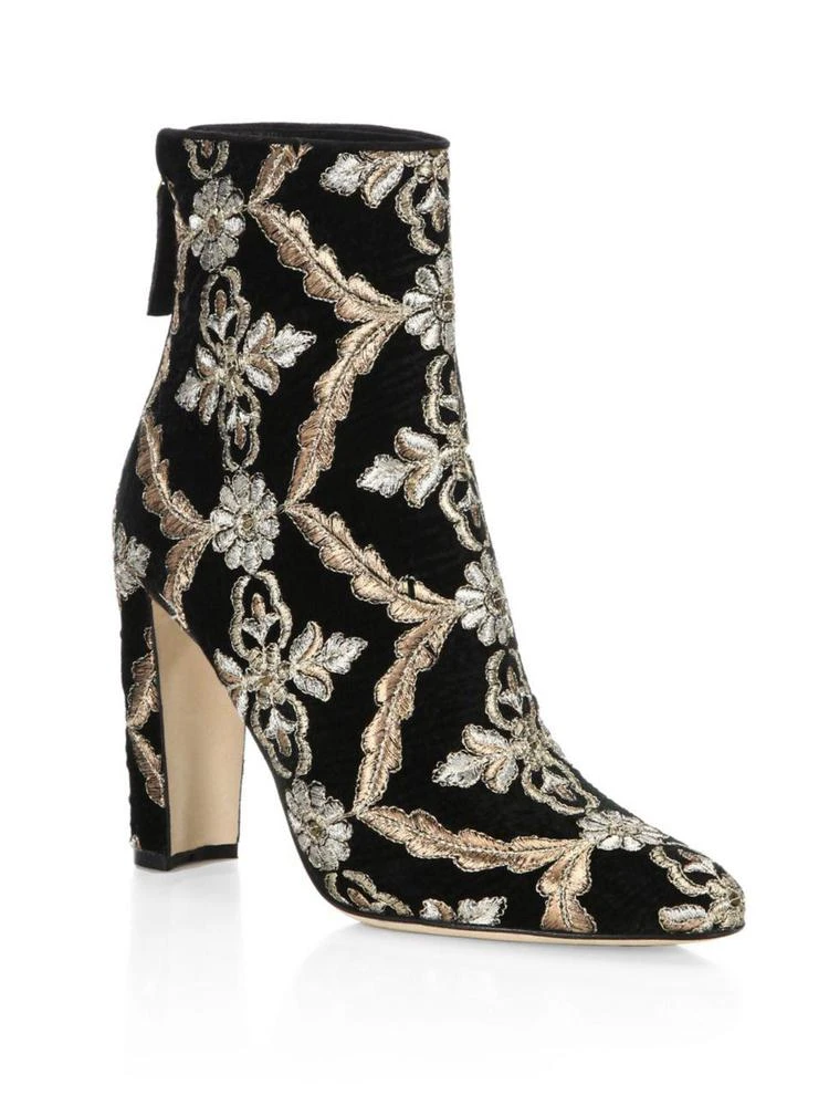 商品Manolo Blahnik|Isola 105 Embroidered Velvet Booties,价格¥3163,第1张图片