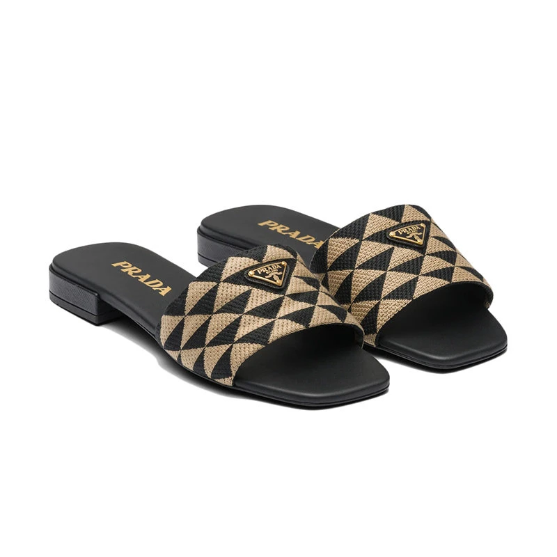 商品Prada|【预售3-7天】PRADA/普拉达  女士黑色/米黄色织物三角印花拖鞋凉拖1XX637_3LK6_F0Y30_F_010,价格¥6849,第4张图片详细描述