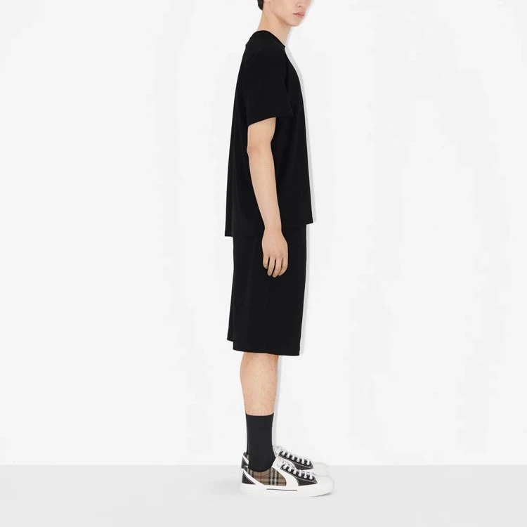 商品[国内直发] Burberry|博柏利 SS23 �战马Logo印花纯色圆领套头短袖T恤 男款 黑色 80697621,价格¥2819,第7张图片详细描述