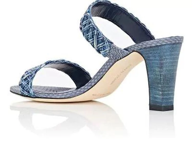 商品Manolo Blahnik|Geras Denim Slide Sandals,价格¥2522,第3张图片详细描述