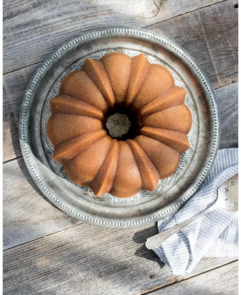 商品Nordic Ware|Copper Cast Bundt Pan,价格¥509,第1张图片