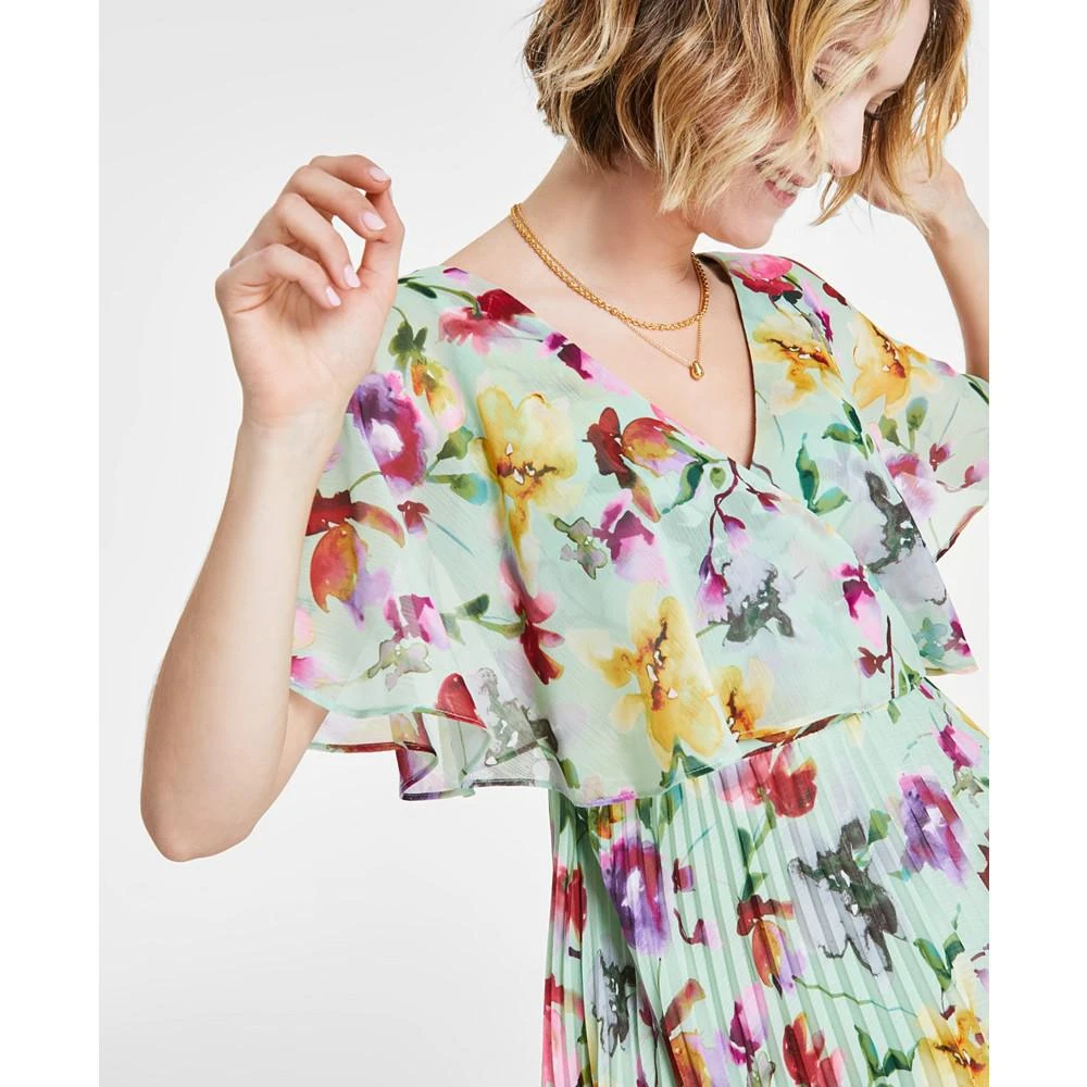 商品Kensie|Women's Pleated V-Neck Floral-Print Chiffon Dress,价格¥599,第4张图片详细描述