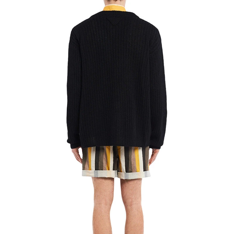 商品Prada|【预售3-7天】普拉达 22年早春 男士黑色设得兰羊毛开衫UMG103_1Z7F_F0002_S_221,价格¥11595,第6张图片详细描述