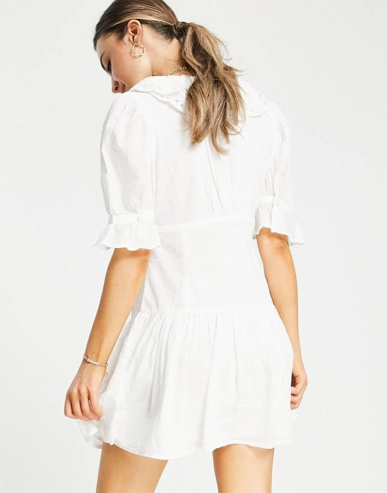 商品ASOS|ASOS DESIGN broderie trim button through mini tea dress in white,价格¥121,第2张图片详细描述