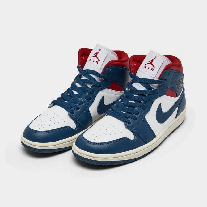 商品Jordan|Women's Air Jordan Retro 1 Mid Casual Shoes,价格¥944,第2张图片详细描述