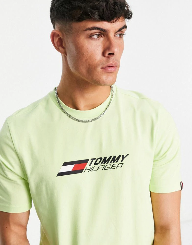 商品Tommy Hilfiger|Tommy Hilfiger Performance essentials cotton big logo t-shirt in yellow - YELLOW,价格¥224,第2张图片详细描述