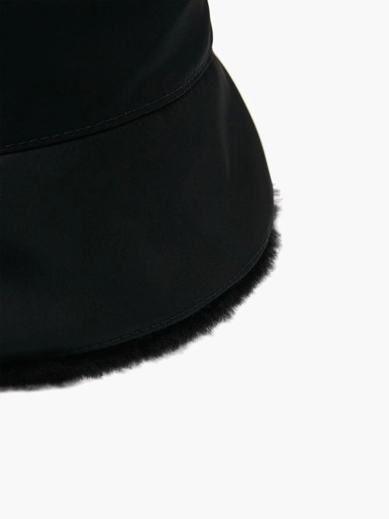 商品Prada|Triangle logo-plaque Re-Nylon bucket hat,价格¥3879,第3张图片详细描述