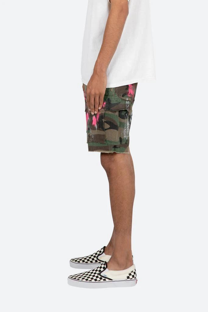 商品MNML|Painted Cargo Shorts - Camo,价格¥211,第3张图片详细描述