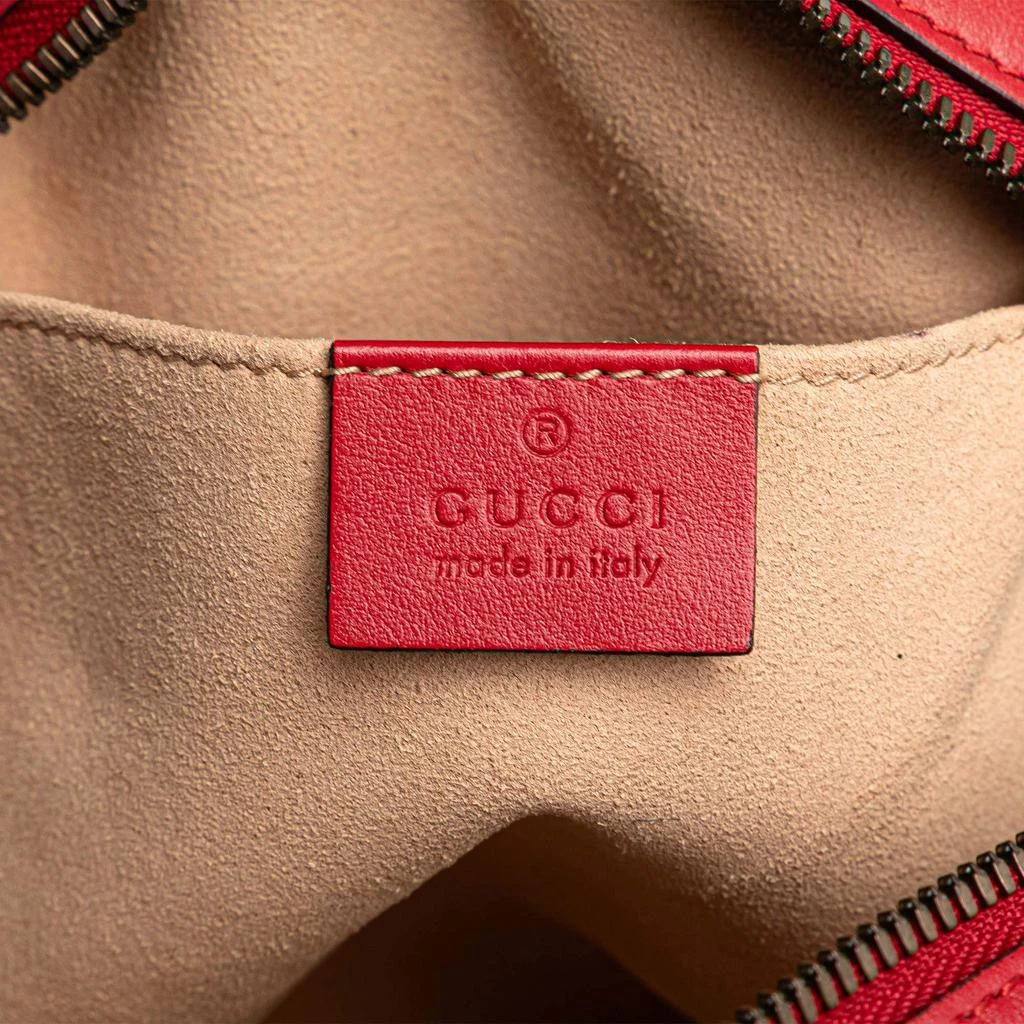 Gucci Small GG Marmont Matelasse Crossbody Bag 商品