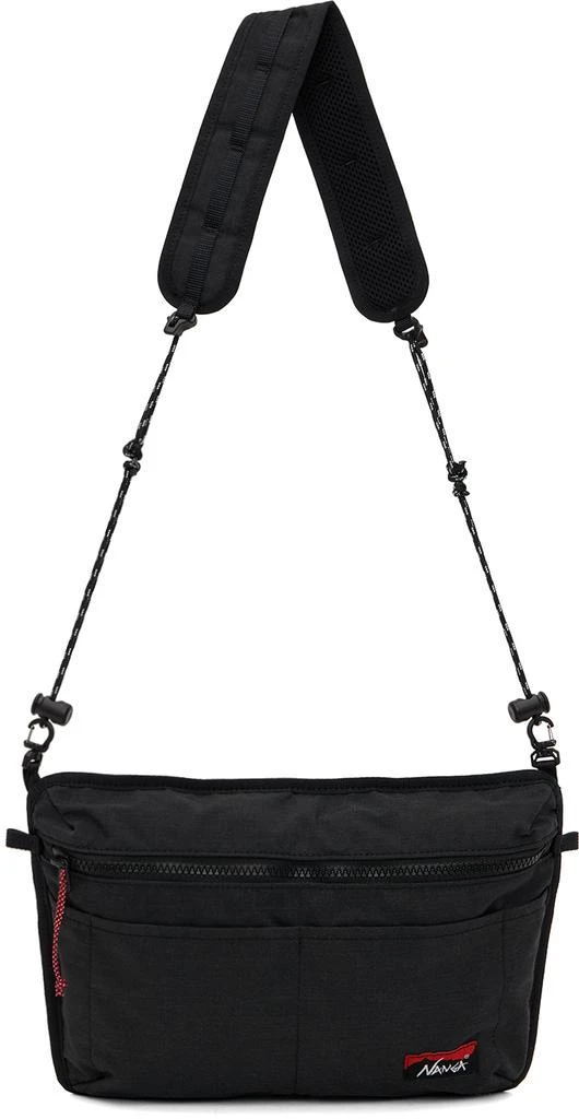商品NANGA|Black Zip Messenger Bag,价格¥423,第1张图片
