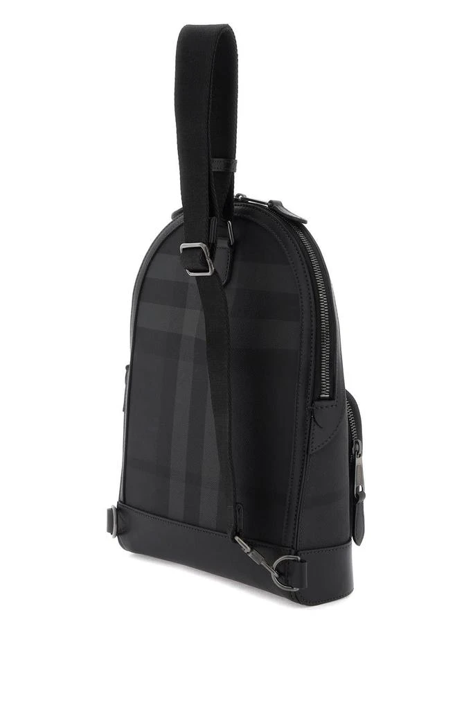 商品Burberry|One-shoulder backpack check,价格¥5390,第2张图片详细描述