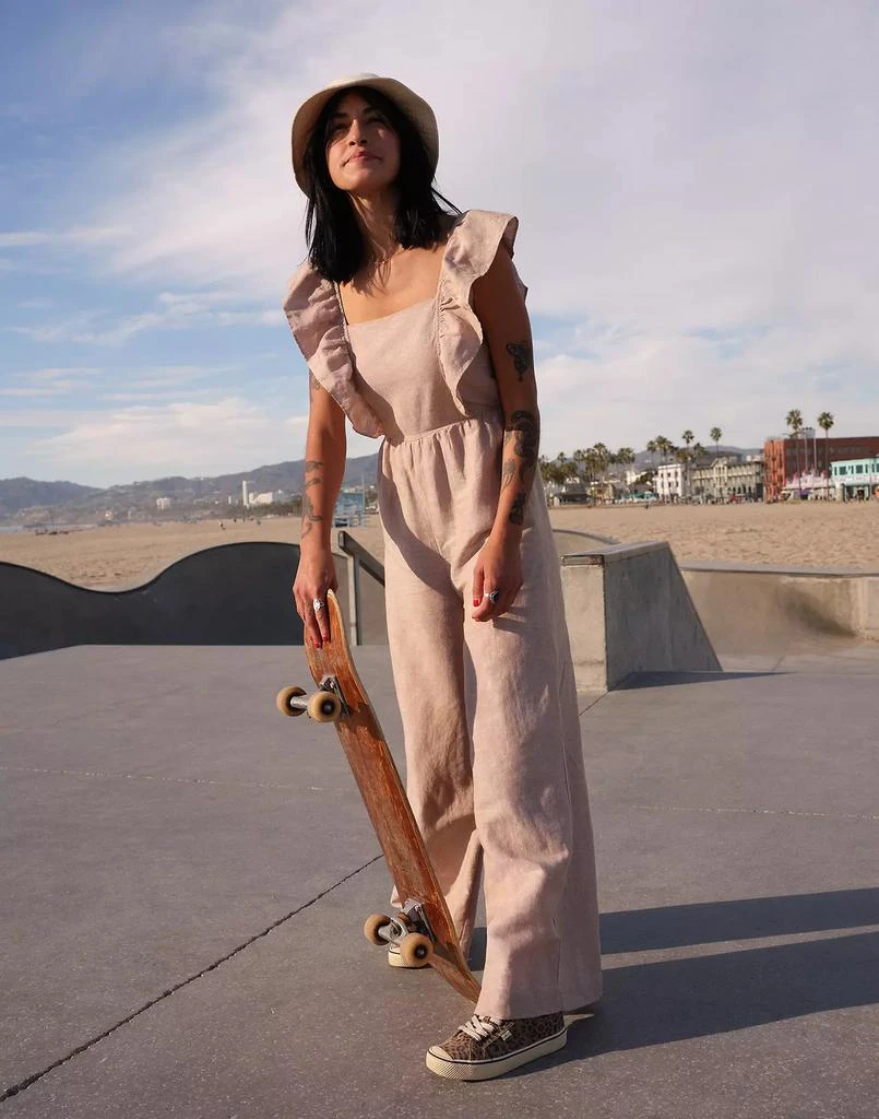 商品Madewell|Linen-Blend Ruffle Tie-Back Jumpsuit,价格¥551,第4张图片详细描述