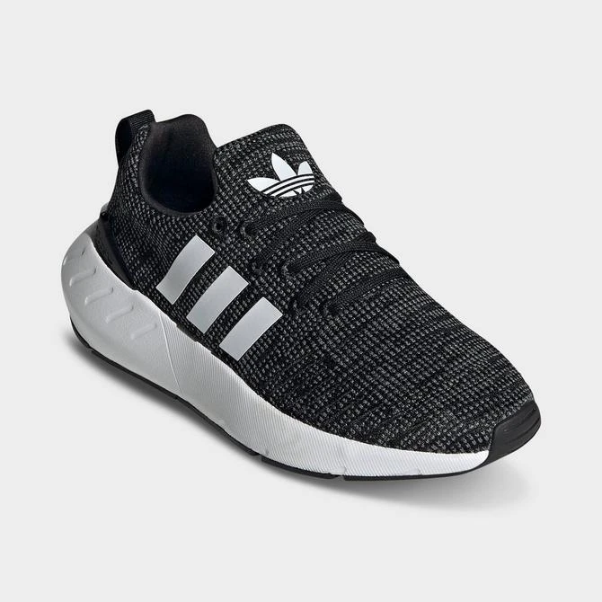 商品Adidas|Big Kids' adidas Originals Swift Run 22 Casual Shoes,价格¥490,第2张图片详细描述