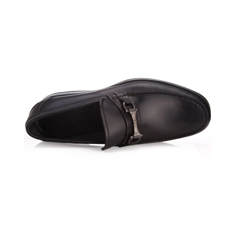 SALVATORE FERRAGAMO 男款黑色牛皮平底休闲鞋  0512707 商品