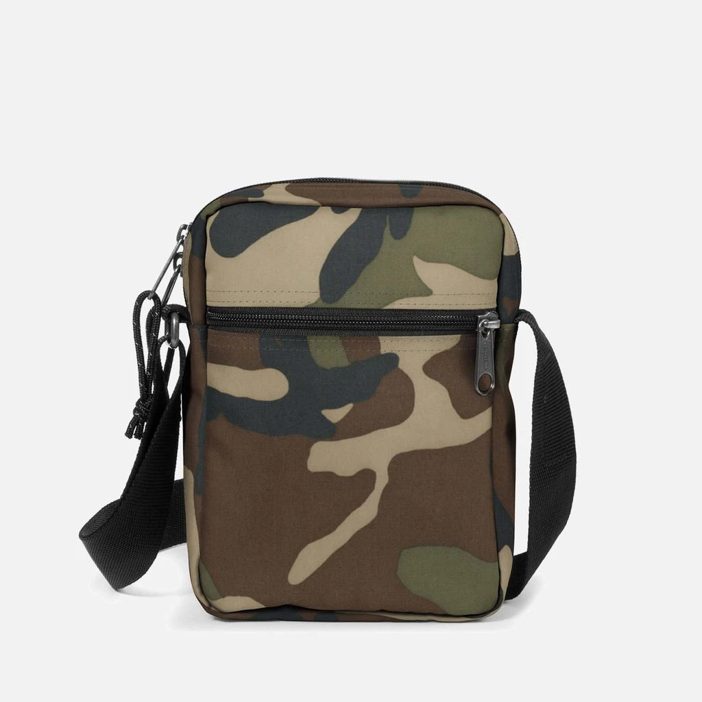 商品Eastpak|Eastpak Men's The One Crossbody Bag - Camo,价格¥139,第2张图片详细描述