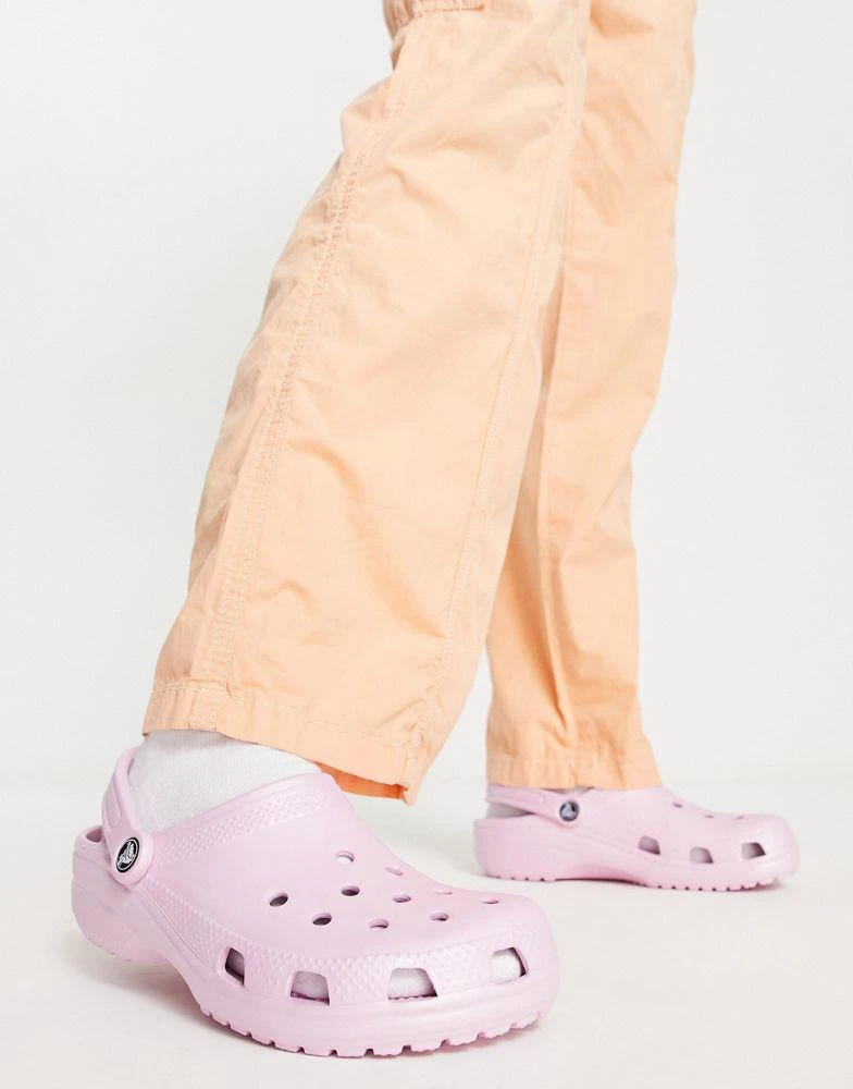 商品Crocs|Crocs classic clogs in ballerina pink,价格¥440,第1张图片