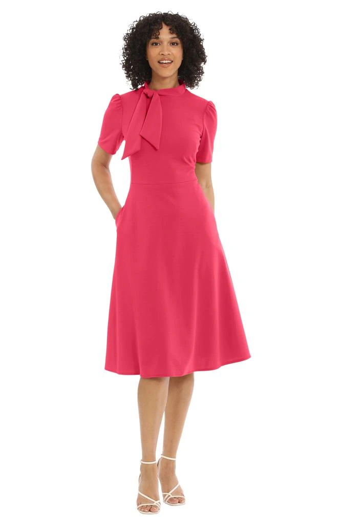 商品Maggy London|Short Sleeve Necktie Midi Dress,价格¥453,第4张图片详细描述