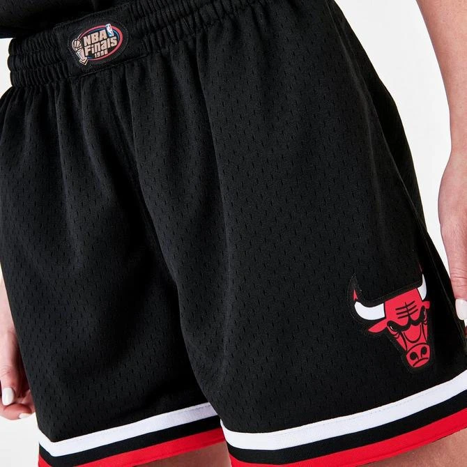 Women's Mitchell & Ness Chicago Bulls NBA 1997-98 Swingman Shorts 商品