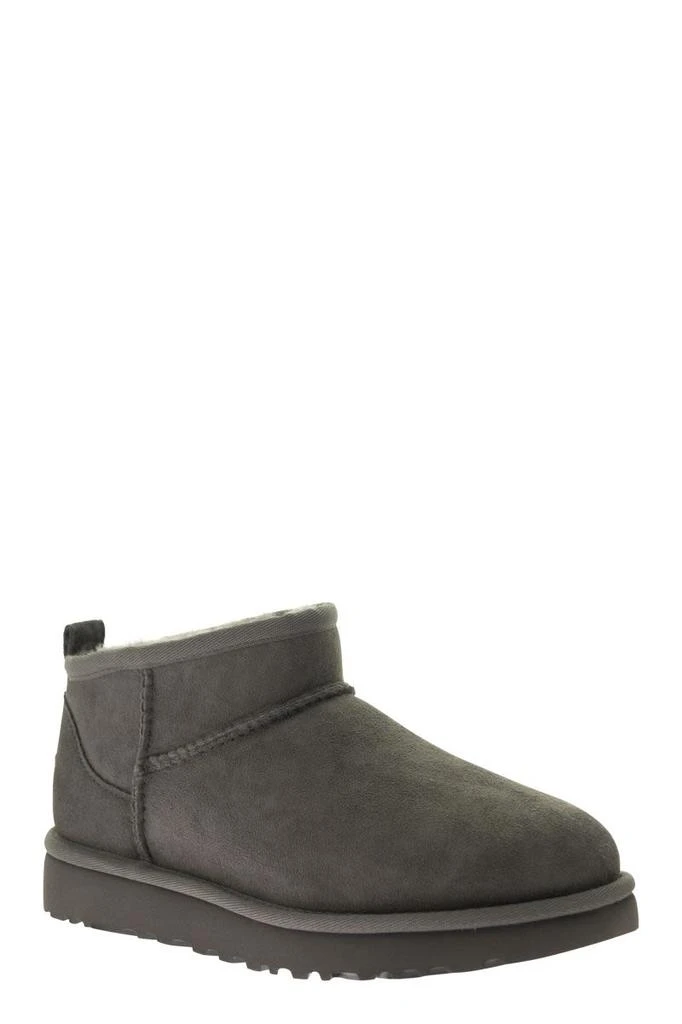 商品UGG|UGG CLASSIC ULTRA MINI - Sheepskin boot,价格¥1295,第2张图片详细描述