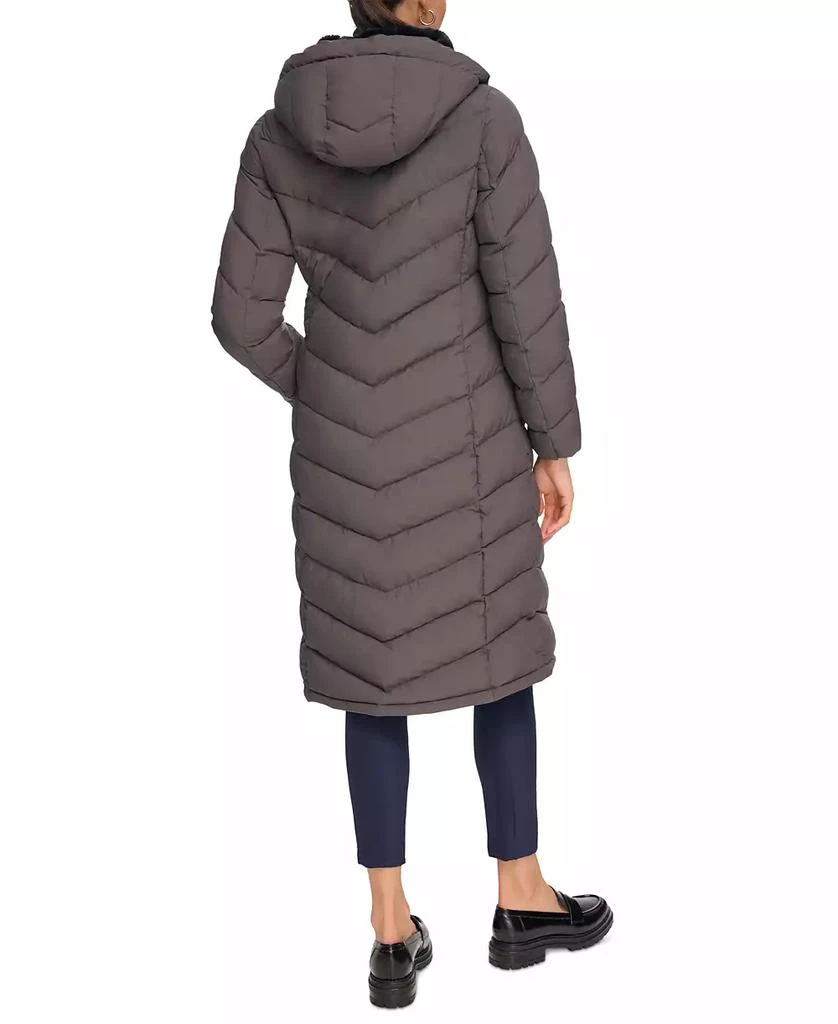 商品Calvin Klein|Women's Stretch Hooded Maxi Puffer Coat,价格¥942,第2张图片详细描述